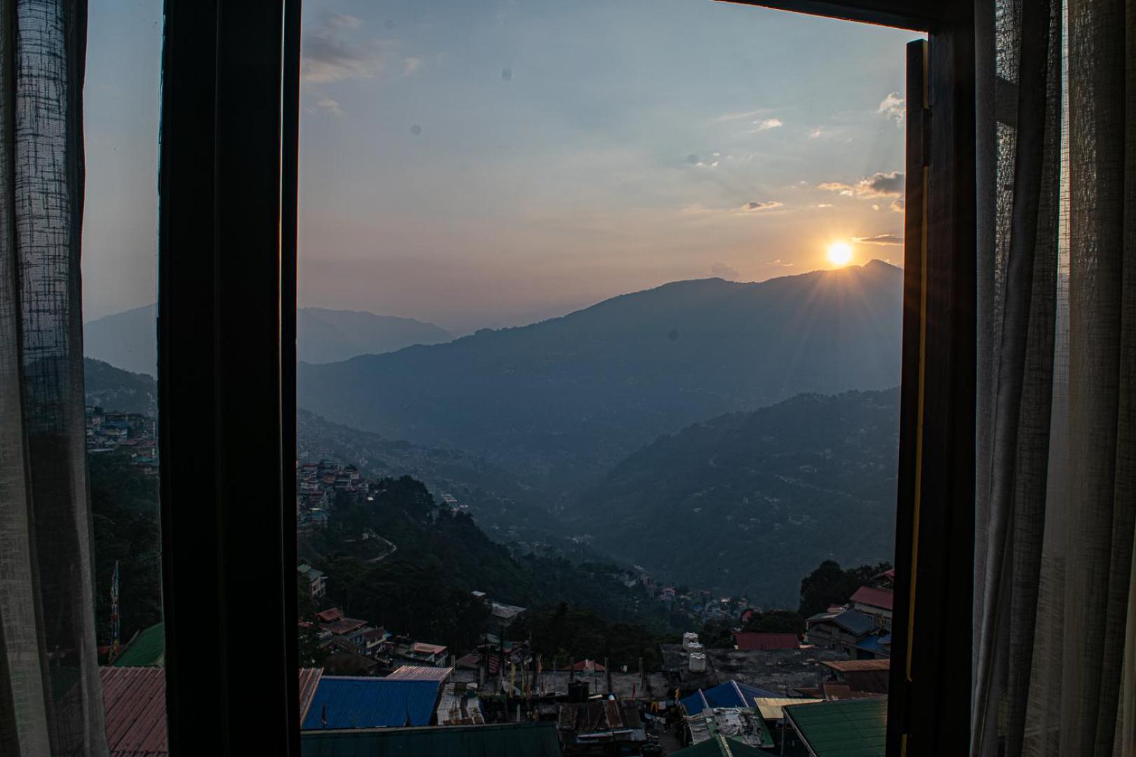 The Wild Orchid Hotel Gangtok Exterior foto